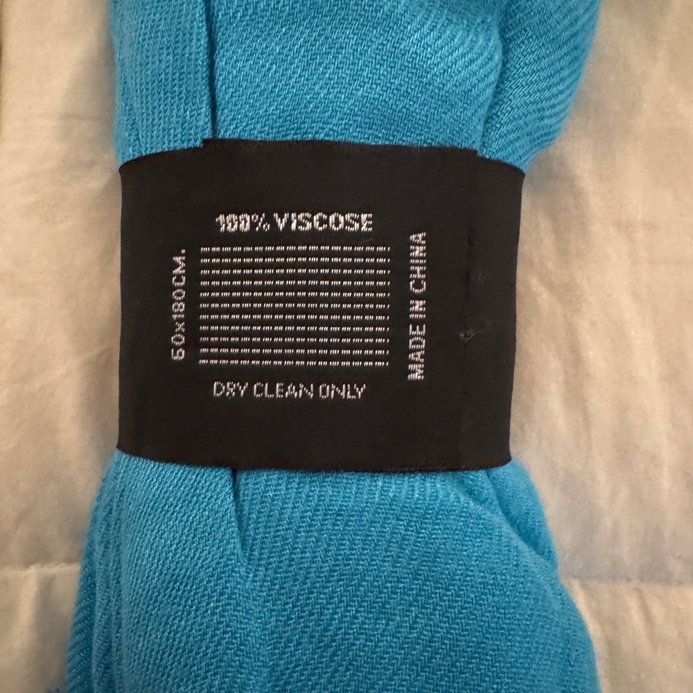 🐰🌷🐣Ashley Cooper Pashmina Style Shawl - Vibrant Turquoise Blue - Picture 5 of 5